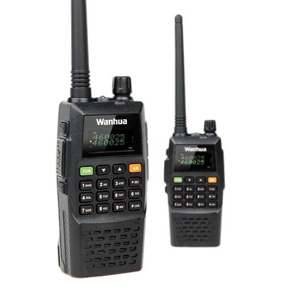 Запустите Wanhua VHF Dual Band Two Way Radio идеально подходит для KTV при рабочем напряжении 7,2 В