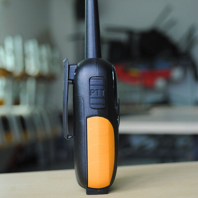 Ручные радиопередатчики с двойной полосой VHF UHF портативные цифровые радиостанции с полным аккумулятором