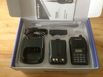 Наиболее мощный T550 VHF/UHF ветер с выходной мощностью 4 Вт и 16 каналами хранения