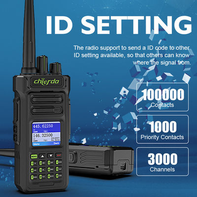 GPS IP67 Digital Walkie Talkie для связи с передатчиком VHF UHF 150*64*40 мм