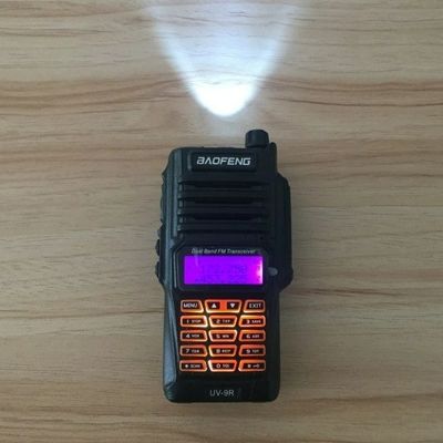 VHF UHF Ham Walkie Talkie Суда Выход высокой мощности Дальний радиомагнитофон УФ-9r