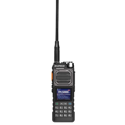 UV-25L Цветный большой экран Walkie Talkie с функцией VOX и требуется 4 батареи AAA