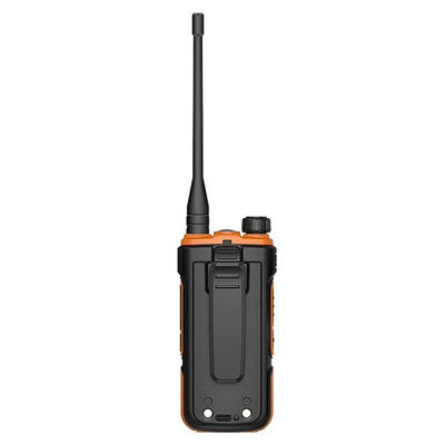 Dual Band Walkie Talkie Digital XIR P3688 DP1400 CP200D DEP450 с черным цветом