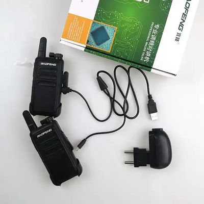 USB-зарядка двухстороннее радио-вок-токи 115*60*33 мм с цифровыми моделями XIR P3688