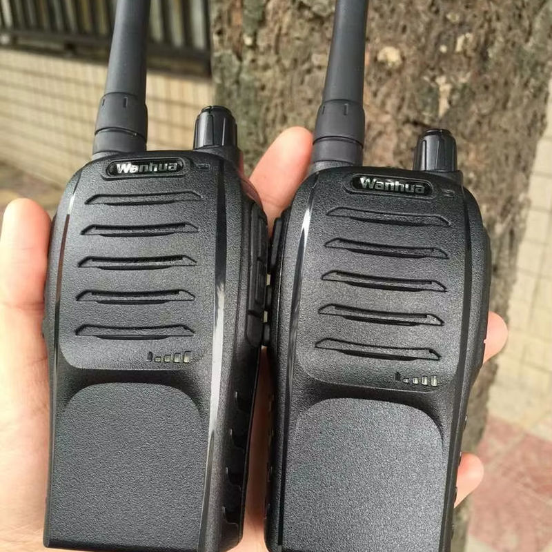 UHF частота типа 2W Выходная мощность Радиостанции с прослушкой